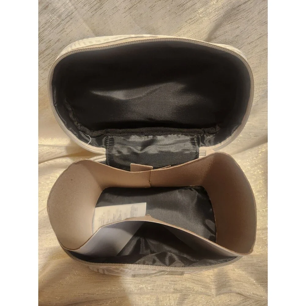 Hurley Cosmetic Toiletry Travel Bag Silver Lining Case4A7282-X74 NWT